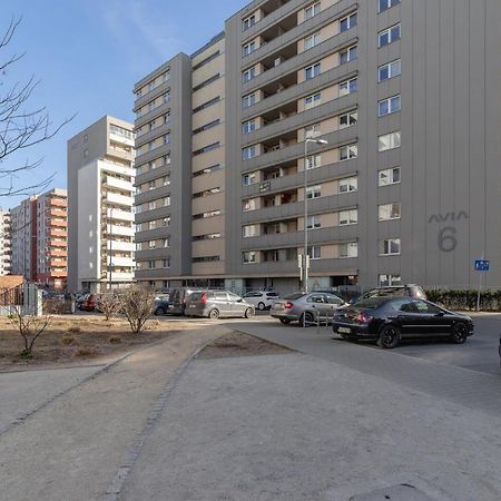 Avia Apartment Three Bedroom Two Balcony Ac & Parking By Noclegi Renters Красков Екстериор снимка